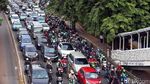 Ada Aksi Damai, Lalin Senayan ke Bundaran HI Macet