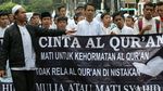Massa Aksi Damai 2 Desember Menuju Monas
