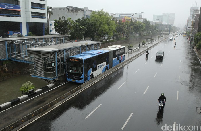 Gajah Mada-Hayam Wuruk Lengang