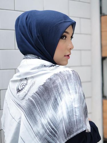Jenahara Rilis Scarf Sesuai 3 Kepribadian Wanita