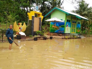 Diguyur Hujan Semalam, Banjir dan Longsor Landa Pacitan