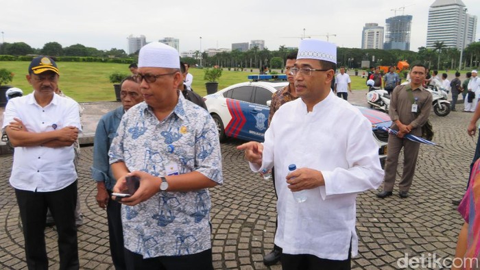 Menhub Pulangkan Massa Aksi Damai 2 Desember dengan Bus Gratis di Monas