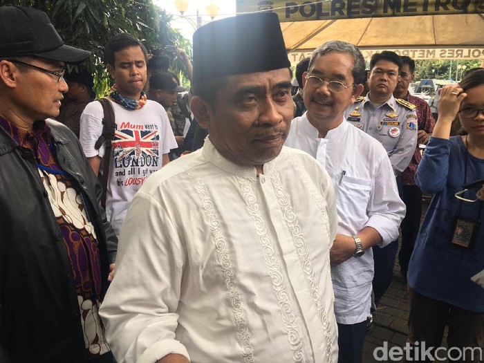 Sumarsono: 156 Peserta Aksi Dibawa ke Pos Kesehatan, 5 Orang Kena Hipotermia