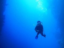 Cerita Menegangkan Penyelam 5 Hari Terjebak di Gua Bawah Air