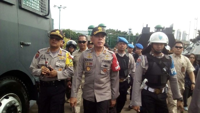 Kapolda Metro di MPR/DPR: Yang ke Sini Bukan Massa Zikir di Monas