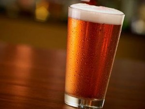Studi Jepang Sebut Komponen Dalam Bir Dapat Cegah Penyakit Alzheimer