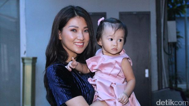 Sarwendah dan Thalia