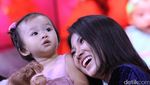 Kecupan Sarwendah dan Si Imut Thalia