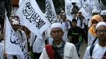 Massa Aksi Damai 2 Desember Menuju Monas