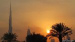 Sunset Berlatar Gedung Tertinggi Sedunia, Memang Beda!