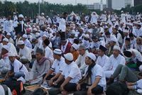 Massa Aksi 2 Desember Mulai Gelar Sajadah di Lapangan Monas