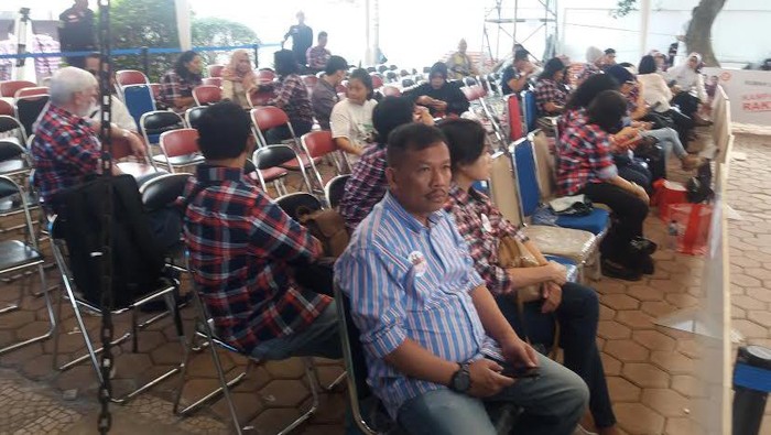 Biasanya Ramai, Rumah Lembang Masih Sepi