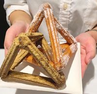 Churros 3 D Bentuk Piramida Bertaut Jadi Karya Pastry Terbaru Dominique Ansel