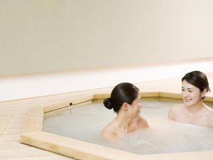 Cara Pemandian Umum Jepang Jawab Pertanyaan Ramai Nggak?
