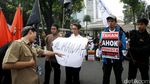 Massa Aksi Damai 2 Desember Padati Jalan Medan Merdeka Selatan