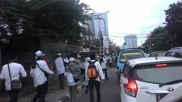 Jl MH Thamrin Menuju Monas Ditutup, Jl Abdul Muis Tersendat