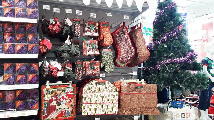 Diskon 20% Pohon Natal Pada Akhir Pekan Transmart Carrefour