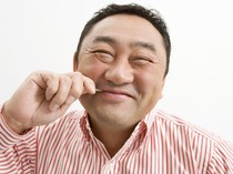 Cara Aman Bersihkan Sela Gigi, Jangan Terlalu Sering Pakai Tusuk Gigi!