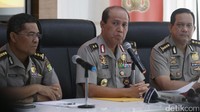 Kadivhumas Mabes Polri Boy Ralfi Amar memberikan keterangan terkait dugaan upaya makar pada agenda demonstrasi 211 di Mabes Polri, Jakarta, Sabtu (03/12/2016).