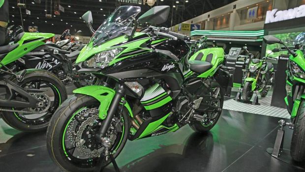 Kawasaki Ninja 300 cc Ikut Hadir di Thailand