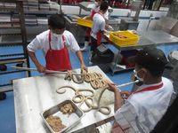 Ini Cara Meracik Sosis Sapi Khas Jerman di Bavarian Haus