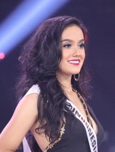 Puteri Indonesia Intan Aletrino Masuk Top 10 Kontes Kecantikan di Polandia