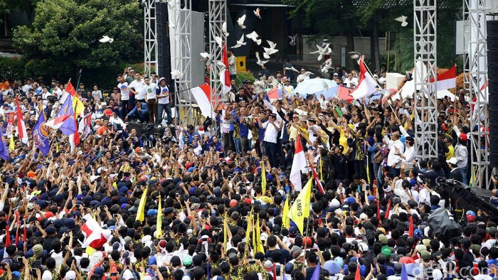 Tegur Panitia 412 karena Atribut Parpol, Kapolri: CFD untuk Olahraga