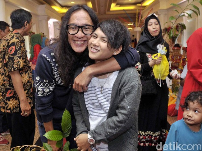 Ini Dia 10 Pasangan Terhot