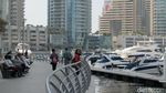 Marina Buatan & Gedung Berputar di Dubai