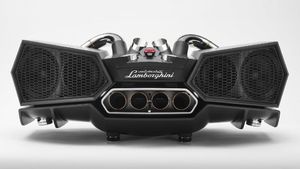Speaker Mobil Buatan Tangan Super Mahal
