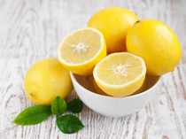 Asam Segar! 5 Buah Penghancur Batu Ginjal yang Kaya Nutrisi