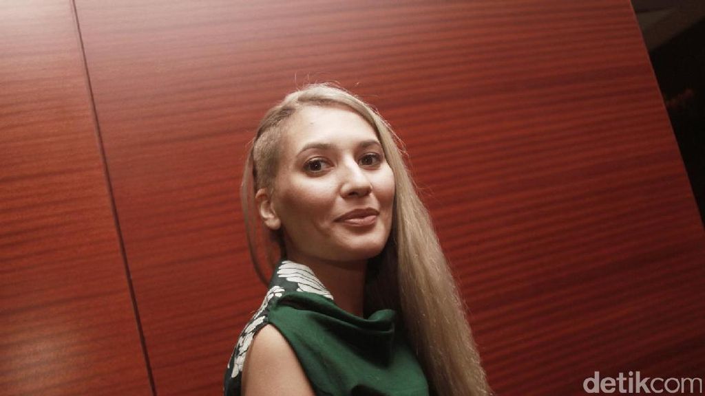 Hannah Al Rashid Ceritakan Toleransi Lebaran di London