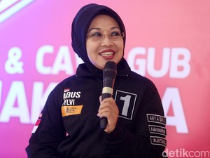 Sylviana Murni Penuhi Panggilan Bareskrim soal Dana Bansos