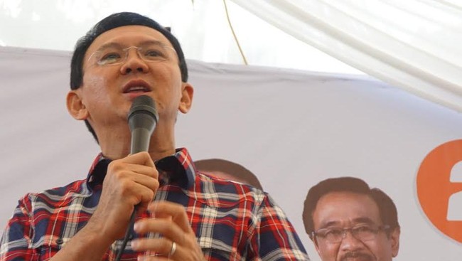 Kisah Kepasrahan Ahok dan Persiapan Persidangan
