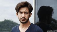 Banyak Dapat Penghargaan, Reza Rahadian Ingin Main Film Sejarah