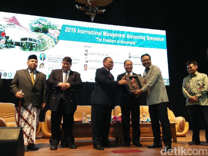 Menristek Ingin Tingkatkan Kualitas Pengajar Pendidikan Vokasi