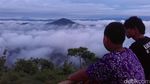 Pemandangan Dahsyat Bukit Banyon Trenggalek