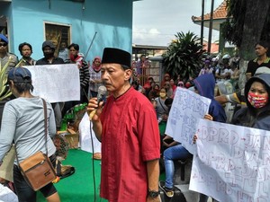 Warga eks Lokalisasi Semampir Tolak Penggusuran Rumahnya