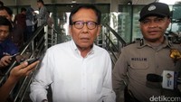 Ia diperiksa sebagai saksi atas tersangka Sugiharto selaku mantan Direktur Pengelola Informasi Administrasi Kependudukan Ditjen Dukcapil Kementerian Dalam Negeri.