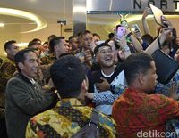 Sandal Diskon Jokowi Ramai Dibahas Netizen