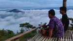 Pemandangan Dahsyat Bukit Banyon Trenggalek