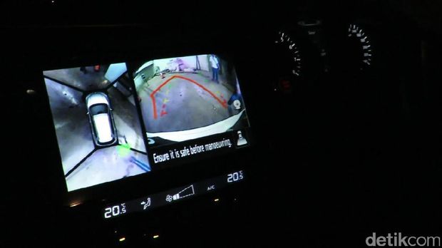 Around View Monitor di mobil X-Trail