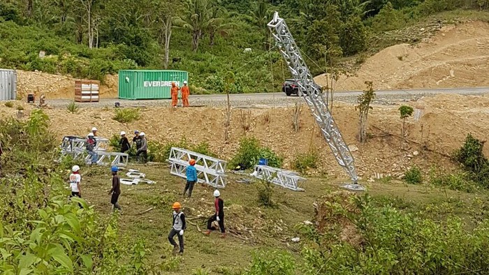 PLN Kebut Pembangunan Menara Transmisi Darurat di Sulut