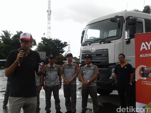 UD Trucks Gelar Kegiatan Peduli Sopir Truk