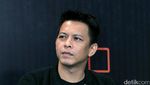 Ariel Noah Betah dengan Gaya Rambut Pendek