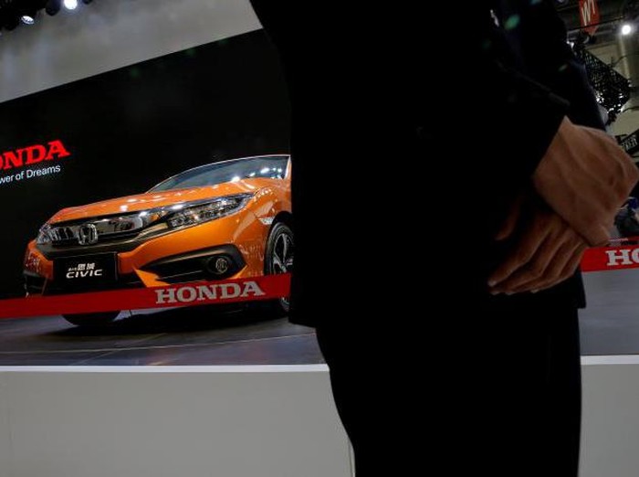 Honda Kalahkan Toyota di China