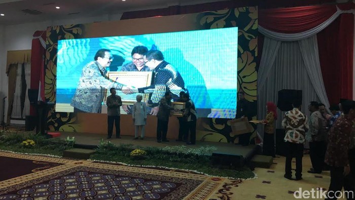 Program Siswa Asuh Sebaya Banyuwangi Raih Penghargaan