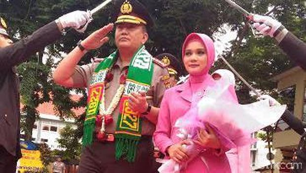 Kapolrestabes Surabaya Resmi Berganti