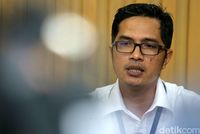 Tentang Berkas Tebal dan Anggota DPR Kembalian Uang Korupsi e-KTP