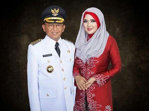 Foto: Pesona Gaya Hijab 6 Istri Pemimpin Daerah
